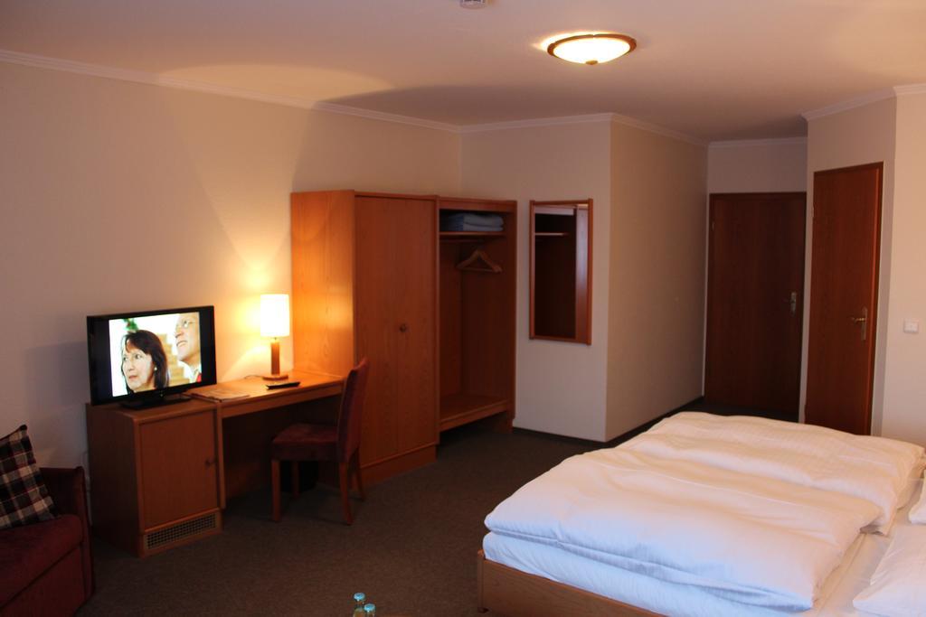 Hotel Raming Ankum Phòng bức ảnh