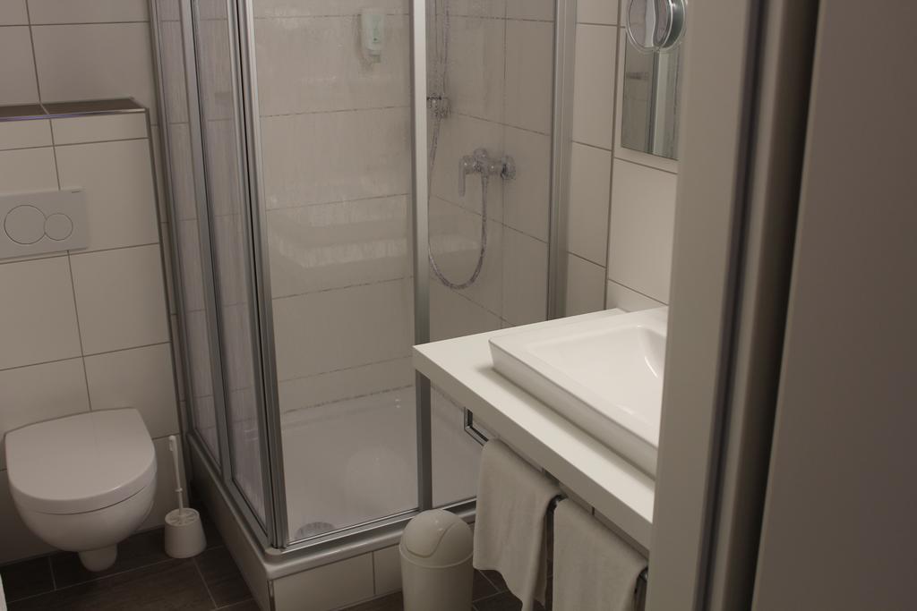 Hotel Raming Ankum Ngoại thất bức ảnh