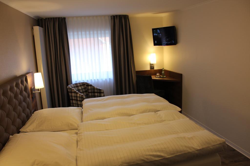 Hotel Raming Ankum Phòng bức ảnh